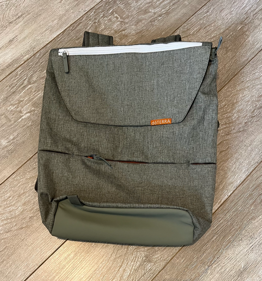 doTERRA Rucksack grün